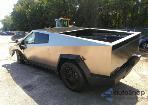 2025 Tesla Cybertruck All-Wheel Drive z USA, uszkodzony, nr VIN 7G2CEHED2SA076813